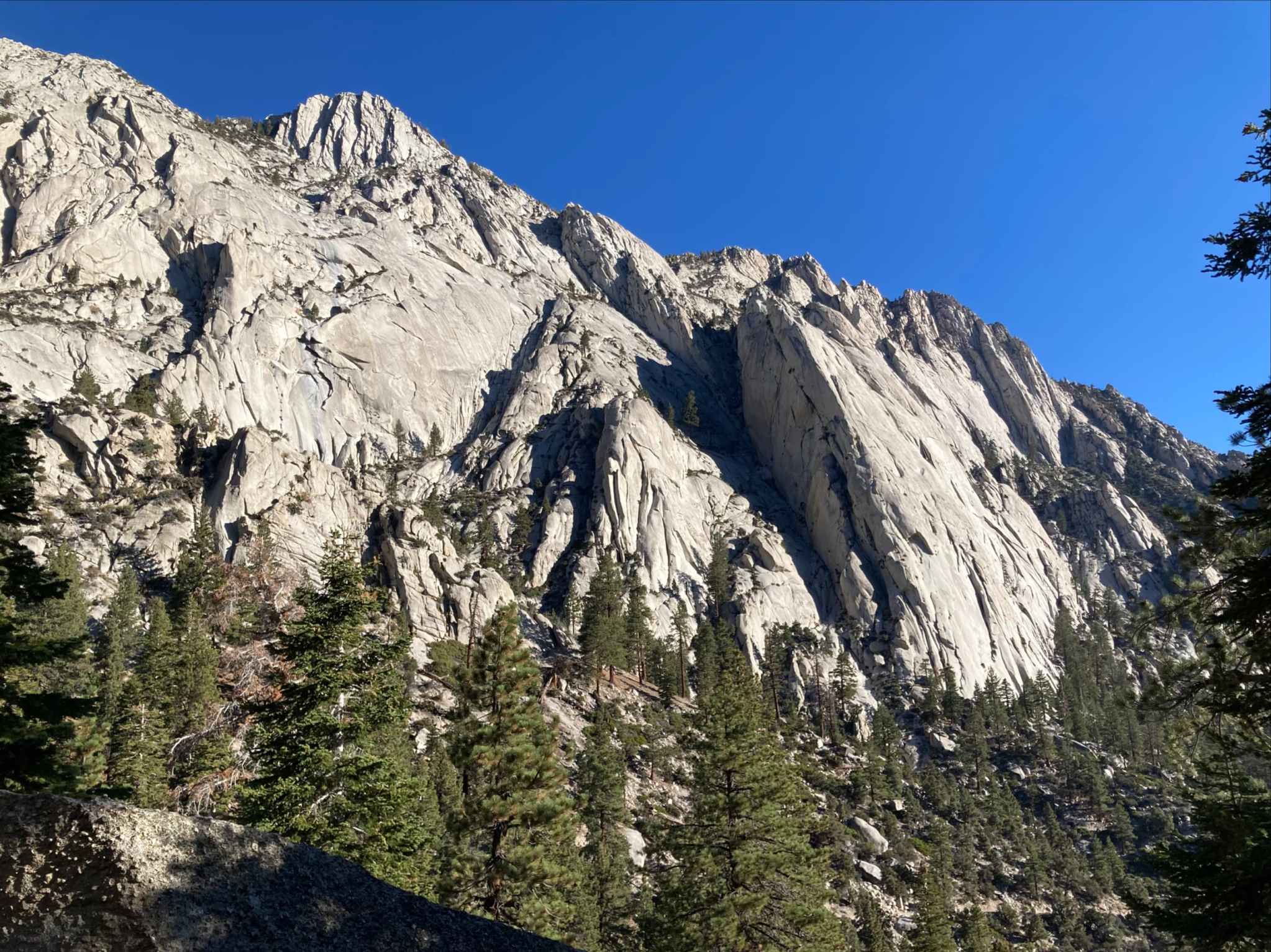 Lone Pine Lake – Hiking With Par